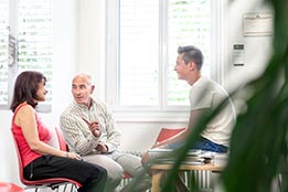 Patients à la réception